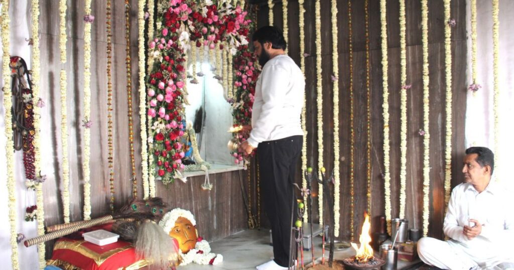 56 offerings were made to the newly installed idols at Rajgarh Dham.