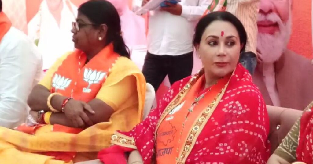 Diya Kumari addressed the Matrishakti conference